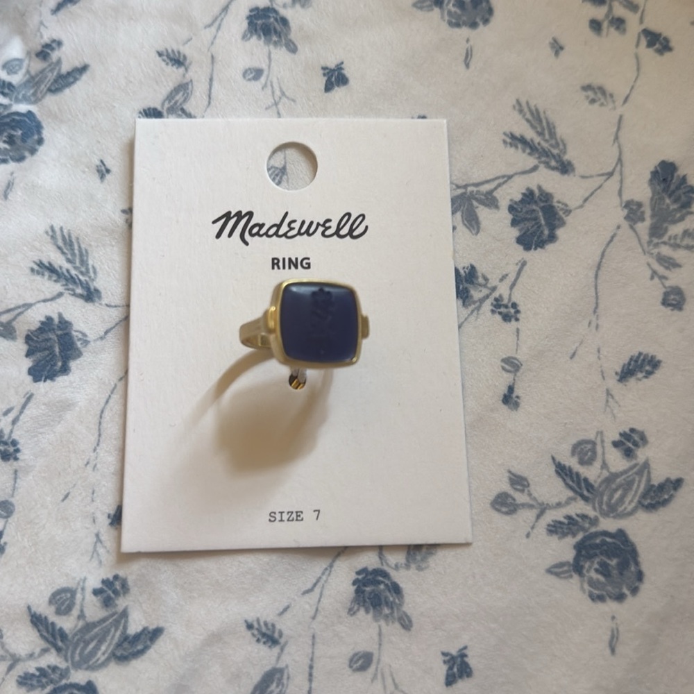 NWT Madewell Impression Resin Flower Signet Ring Blue Jay/Gold - Picture 2 of 4